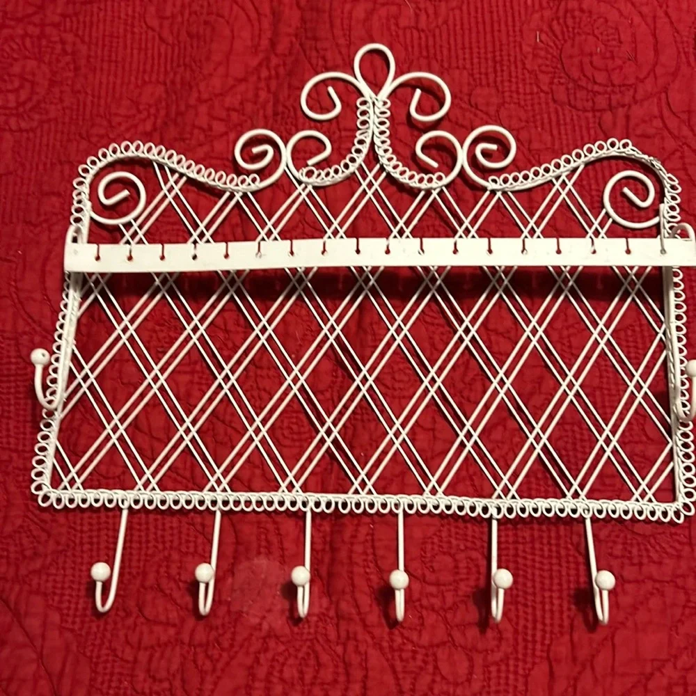 Jewelry holder
